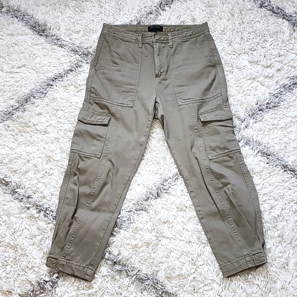 Banana Republic Pants - Banana Republic cropped pants